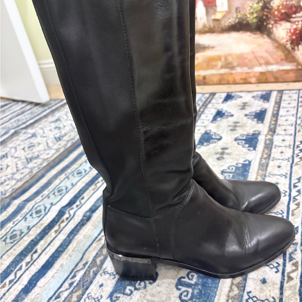 Elegant Black Leather Knee-High Boots